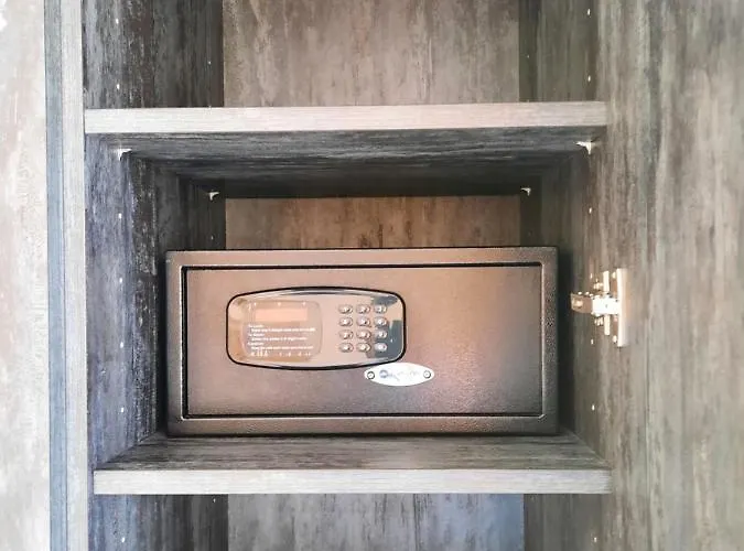 Shoreline Affittacamere San Giuliano