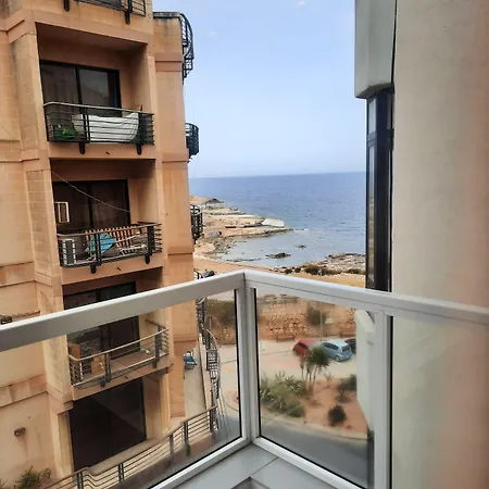 Shoreline Pensión San Julián